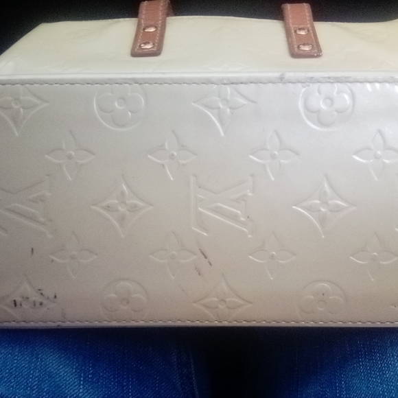 Louis Vuitton Reade Shoulder Bag PM Ivory Leather Monogram Vernis - Picture 7 of 9